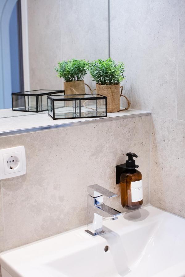 Apartment Mediterrane Nahe Hbf Mit Domblick *
